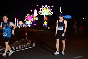 BIB: 43239, 829
                            <button type="button" onclick="openModal(17282233)" class="btn btn-primary btn-sm float-right btn-popup" data-toggle="modal" data-target=".modal-high-quality">
                        <i class="fas fa-shopping-cart"></i> Add to Cart
                    </button>
                                            <button type="button" onclick="isThisMe(17282233, true)" class="btn btn-success btn-sm float-right btn-popup btn-isme hidden" data-toggle="tooltip" data-placement="bottom" title="นี่คือรูปของคุณใช่ไหม คลิกที่นี่เพื่อเอาเข้าอัลบั้ม">
                        <i class="fas fa-plus"></i> Add to album
                    </button>
                    <button type="button" onclick="isThisMe(17282233, false)" class="btn btn-warning btn-sm float-right btn-popup btn-isnotme hidden">
                        <i class="fas fa-ban"></i> Remove from album
                    </button>