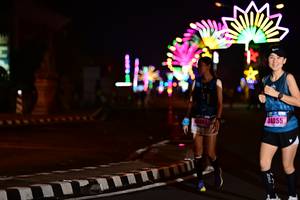 BIB: 4055, 4085
                            <button type="button" onclick="openModal(17276415)" class="btn btn-primary btn-sm float-right btn-popup" data-toggle="modal" data-target=".modal-high-quality">
                        <i class="fas fa-shopping-cart"></i> Add to Cart
                    </button>
                                            <button type="button" onclick="isThisMe(17276415, true)" class="btn btn-success btn-sm float-right btn-popup btn-isme hidden" data-toggle="tooltip" data-placement="bottom" title="นี่คือรูปของคุณใช่ไหม คลิกที่นี่เพื่อเอาเข้าอัลบั้ม">
                        <i class="fas fa-plus"></i> Add to album
                    </button>
                    <button type="button" onclick="isThisMe(17276415, false)" class="btn btn-warning btn-sm float-right btn-popup btn-isnotme hidden">
                        <i class="fas fa-ban"></i> Remove from album
                    </button>