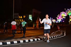 BIB: 78411
                            <button type="button" onclick="openModal(17278798)" class="btn btn-primary btn-sm float-right btn-popup" data-toggle="modal" data-target=".modal-high-quality">
                        <i class="fas fa-shopping-cart"></i> Add to Cart
                    </button>
                                            <button type="button" onclick="isThisMe(17278798, true)" class="btn btn-success btn-sm float-right btn-popup btn-isme hidden" data-toggle="tooltip" data-placement="bottom" title="นี่คือรูปของคุณใช่ไหม คลิกที่นี่เพื่อเอาเข้าอัลบั้ม">
                        <i class="fas fa-plus"></i> Add to album
                    </button>
                    <button type="button" onclick="isThisMe(17278798, false)" class="btn btn-warning btn-sm float-right btn-popup btn-isnotme hidden">
                        <i class="fas fa-ban"></i> Remove from album
                    </button>