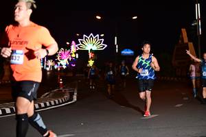 BIB: 432, 41067
                            <button type="button" onclick="openModal(17268359)" class="btn btn-primary btn-sm float-right btn-popup" data-toggle="modal" data-target=".modal-high-quality">
                        <i class="fas fa-shopping-cart"></i> Add to Cart
                    </button>
                                            <button type="button" onclick="isThisMe(17268359, true)" class="btn btn-success btn-sm float-right btn-popup btn-isme hidden" data-toggle="tooltip" data-placement="bottom" title="นี่คือรูปของคุณใช่ไหม คลิกที่นี่เพื่อเอาเข้าอัลบั้ม">
                        <i class="fas fa-plus"></i> Add to album
                    </button>
                    <button type="button" onclick="isThisMe(17268359, false)" class="btn btn-warning btn-sm float-right btn-popup btn-isnotme hidden">
                        <i class="fas fa-ban"></i> Remove from album
                    </button>