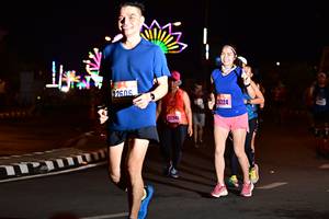 BIB: 2606, 6324, 2724
                            <button type="button" onclick="openModal(17247480)" class="btn btn-primary btn-sm float-right btn-popup" data-toggle="modal" data-target=".modal-high-quality">
                        <i class="fas fa-shopping-cart"></i> Add to Cart
                    </button>
                                            <button type="button" onclick="isThisMe(17247480, true)" class="btn btn-success btn-sm float-right btn-popup btn-isme hidden" data-toggle="tooltip" data-placement="bottom" title="นี่คือรูปของคุณใช่ไหม คลิกที่นี่เพื่อเอาเข้าอัลบั้ม">
                        <i class="fas fa-plus"></i> Add to album
                    </button>
                    <button type="button" onclick="isThisMe(17247480, false)" class="btn btn-warning btn-sm float-right btn-popup btn-isnotme hidden">
                        <i class="fas fa-ban"></i> Remove from album
                    </button>