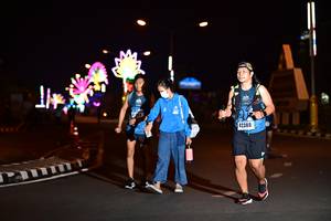 BIB: 42388
                            <button type="button" onclick="openModal(17291856)" class="btn btn-primary btn-sm float-right btn-popup" data-toggle="modal" data-target=".modal-high-quality">
                        <i class="fas fa-shopping-cart"></i> Add to Cart
                    </button>
                                            <button type="button" onclick="isThisMe(17291856, true)" class="btn btn-success btn-sm float-right btn-popup btn-isme hidden" data-toggle="tooltip" data-placement="bottom" title="นี่คือรูปของคุณใช่ไหม คลิกที่นี่เพื่อเอาเข้าอัลบั้ม">
                        <i class="fas fa-plus"></i> Add to album
                    </button>
                    <button type="button" onclick="isThisMe(17291856, false)" class="btn btn-warning btn-sm float-right btn-popup btn-isnotme hidden">
                        <i class="fas fa-ban"></i> Remove from album
                    </button>