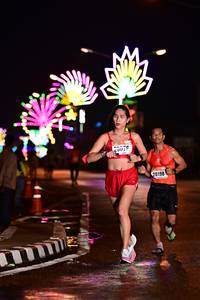 BIB: 20076, 20198
                            <button type="button" onclick="openModal(17182946)" class="btn btn-primary btn-sm float-right btn-popup" data-toggle="modal" data-target=".modal-high-quality">
                        <i class="fas fa-shopping-cart"></i> Add to Cart
                    </button>
                                            <button type="button" onclick="isThisMe(17182946, true)" class="btn btn-success btn-sm float-right btn-popup btn-isme hidden" data-toggle="tooltip" data-placement="bottom" title="นี่คือรูปของคุณใช่ไหม คลิกที่นี่เพื่อเอาเข้าอัลบั้ม">
                        <i class="fas fa-plus"></i> Add to album
                    </button>
                    <button type="button" onclick="isThisMe(17182946, false)" class="btn btn-warning btn-sm float-right btn-popup btn-isnotme hidden">
                        <i class="fas fa-ban"></i> Remove from album
                    </button>