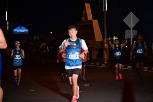 BIB: 41354
                            <button type="button" onclick="openModal(17270511)" class="btn btn-primary btn-sm float-right btn-popup" data-toggle="modal" data-target=".modal-high-quality">
                        <i class="fas fa-shopping-cart"></i> Add to Cart
                    </button>
                                            <button type="button" onclick="isThisMe(17270511, true)" class="btn btn-success btn-sm float-right btn-popup btn-isme hidden" data-toggle="tooltip" data-placement="bottom" title="นี่คือรูปของคุณใช่ไหม คลิกที่นี่เพื่อเอาเข้าอัลบั้ม">
                        <i class="fas fa-plus"></i> Add to album
                    </button>
                    <button type="button" onclick="isThisMe(17270511, false)" class="btn btn-warning btn-sm float-right btn-popup btn-isnotme hidden">
                        <i class="fas fa-ban"></i> Remove from album
                    </button>