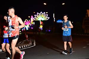 BIB: 4070, 42801, 0849
                            <button type="button" onclick="openModal(17270272)" class="btn btn-primary btn-sm float-right btn-popup" data-toggle="modal" data-target=".modal-high-quality">
                        <i class="fas fa-shopping-cart"></i> Add to Cart
                    </button>
                                            <button type="button" onclick="isThisMe(17270272, true)" class="btn btn-success btn-sm float-right btn-popup btn-isme hidden" data-toggle="tooltip" data-placement="bottom" title="นี่คือรูปของคุณใช่ไหม คลิกที่นี่เพื่อเอาเข้าอัลบั้ม">
                        <i class="fas fa-plus"></i> Add to album
                    </button>
                    <button type="button" onclick="isThisMe(17270272, false)" class="btn btn-warning btn-sm float-right btn-popup btn-isnotme hidden">
                        <i class="fas fa-ban"></i> Remove from album
                    </button>