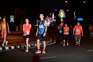 BIB: 41066, 566
                            <button type="button" onclick="openModal(17262254)" class="btn btn-primary btn-sm float-right btn-popup" data-toggle="modal" data-target=".modal-high-quality">
                        <i class="fas fa-shopping-cart"></i> Add to Cart
                    </button>
                                            <button type="button" onclick="isThisMe(17262254, true)" class="btn btn-success btn-sm float-right btn-popup btn-isme hidden" data-toggle="tooltip" data-placement="bottom" title="นี่คือรูปของคุณใช่ไหม คลิกที่นี่เพื่อเอาเข้าอัลบั้ม">
                        <i class="fas fa-plus"></i> Add to album
                    </button>
                    <button type="button" onclick="isThisMe(17262254, false)" class="btn btn-warning btn-sm float-right btn-popup btn-isnotme hidden">
                        <i class="fas fa-ban"></i> Remove from album
                    </button>