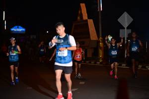BIB: 4125
                            <button type="button" onclick="openModal(17270516)" class="btn btn-primary btn-sm float-right btn-popup" data-toggle="modal" data-target=".modal-high-quality">
                        <i class="fas fa-shopping-cart"></i> Add to Cart
                    </button>
                                            <button type="button" onclick="isThisMe(17270516, true)" class="btn btn-success btn-sm float-right btn-popup btn-isme hidden" data-toggle="tooltip" data-placement="bottom" title="นี่คือรูปของคุณใช่ไหม คลิกที่นี่เพื่อเอาเข้าอัลบั้ม">
                        <i class="fas fa-plus"></i> Add to album
                    </button>
                    <button type="button" onclick="isThisMe(17270516, false)" class="btn btn-warning btn-sm float-right btn-popup btn-isnotme hidden">
                        <i class="fas fa-ban"></i> Remove from album
                    </button>