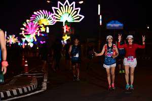 BIB: 44702, 43279
                            <button type="button" onclick="openModal(17267830)" class="btn btn-primary btn-sm float-right btn-popup" data-toggle="modal" data-target=".modal-high-quality">
                        <i class="fas fa-shopping-cart"></i> Add to Cart
                    </button>
                                            <button type="button" onclick="isThisMe(17267830, true)" class="btn btn-success btn-sm float-right btn-popup btn-isme hidden" data-toggle="tooltip" data-placement="bottom" title="นี่คือรูปของคุณใช่ไหม คลิกที่นี่เพื่อเอาเข้าอัลบั้ม">
                        <i class="fas fa-plus"></i> Add to album
                    </button>
                    <button type="button" onclick="isThisMe(17267830, false)" class="btn btn-warning btn-sm float-right btn-popup btn-isnotme hidden">
                        <i class="fas fa-ban"></i> Remove from album
                    </button>