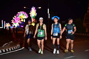 BIB: 4005, 41380, 4125
                            <button type="button" onclick="openModal(17292520)" class="btn btn-primary btn-sm float-right btn-popup" data-toggle="modal" data-target=".modal-high-quality">
                        <i class="fas fa-shopping-cart"></i> Add to Cart
                    </button>
                                            <button type="button" onclick="isThisMe(17292520, true)" class="btn btn-success btn-sm float-right btn-popup btn-isme hidden" data-toggle="tooltip" data-placement="bottom" title="นี่คือรูปของคุณใช่ไหม คลิกที่นี่เพื่อเอาเข้าอัลบั้ม">
                        <i class="fas fa-plus"></i> Add to album
                    </button>
                    <button type="button" onclick="isThisMe(17292520, false)" class="btn btn-warning btn-sm float-right btn-popup btn-isnotme hidden">
                        <i class="fas fa-ban"></i> Remove from album
                    </button>