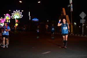 BIB: 41515
                            <button type="button" onclick="openModal(17274292)" class="btn btn-primary btn-sm float-right btn-popup" data-toggle="modal" data-target=".modal-high-quality">
                        <i class="fas fa-shopping-cart"></i> Add to Cart
                    </button>
                                            <button type="button" onclick="isThisMe(17274292, true)" class="btn btn-success btn-sm float-right btn-popup btn-isme hidden" data-toggle="tooltip" data-placement="bottom" title="นี่คือรูปของคุณใช่ไหม คลิกที่นี่เพื่อเอาเข้าอัลบั้ม">
                        <i class="fas fa-plus"></i> Add to album
                    </button>
                    <button type="button" onclick="isThisMe(17274292, false)" class="btn btn-warning btn-sm float-right btn-popup btn-isnotme hidden">
                        <i class="fas fa-ban"></i> Remove from album
                    </button>