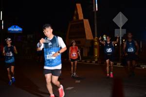 BIB: 40080
                            <button type="button" onclick="openModal(17270529)" class="btn btn-primary btn-sm float-right btn-popup" data-toggle="modal" data-target=".modal-high-quality">
                        <i class="fas fa-shopping-cart"></i> Add to Cart
                    </button>
                                            <button type="button" onclick="isThisMe(17270529, true)" class="btn btn-success btn-sm float-right btn-popup btn-isme hidden" data-toggle="tooltip" data-placement="bottom" title="นี่คือรูปของคุณใช่ไหม คลิกที่นี่เพื่อเอาเข้าอัลบั้ม">
                        <i class="fas fa-plus"></i> Add to album
                    </button>
                    <button type="button" onclick="isThisMe(17270529, false)" class="btn btn-warning btn-sm float-right btn-popup btn-isnotme hidden">
                        <i class="fas fa-ban"></i> Remove from album
                    </button>