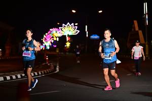 BIB: 40536, 44329
                            <button type="button" onclick="openModal(17266509)" class="btn btn-primary btn-sm float-right btn-popup" data-toggle="modal" data-target=".modal-high-quality">
                        <i class="fas fa-shopping-cart"></i> Add to Cart
                    </button>
                                            <button type="button" onclick="isThisMe(17266509, true)" class="btn btn-success btn-sm float-right btn-popup btn-isme hidden" data-toggle="tooltip" data-placement="bottom" title="นี่คือรูปของคุณใช่ไหม คลิกที่นี่เพื่อเอาเข้าอัลบั้ม">
                        <i class="fas fa-plus"></i> Add to album
                    </button>
                    <button type="button" onclick="isThisMe(17266509, false)" class="btn btn-warning btn-sm float-right btn-popup btn-isnotme hidden">
                        <i class="fas fa-ban"></i> Remove from album
                    </button>