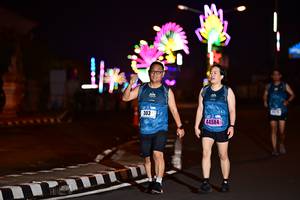 BIB: 303, 44584
                            <button type="button" onclick="openModal(17288687)" class="btn btn-primary btn-sm float-right btn-popup" data-toggle="modal" data-target=".modal-high-quality">
                        <i class="fas fa-shopping-cart"></i> Add to Cart
                    </button>
                                            <button type="button" onclick="isThisMe(17288687, true)" class="btn btn-success btn-sm float-right btn-popup btn-isme hidden" data-toggle="tooltip" data-placement="bottom" title="นี่คือรูปของคุณใช่ไหม คลิกที่นี่เพื่อเอาเข้าอัลบั้ม">
                        <i class="fas fa-plus"></i> Add to album
                    </button>
                    <button type="button" onclick="isThisMe(17288687, false)" class="btn btn-warning btn-sm float-right btn-popup btn-isnotme hidden">
                        <i class="fas fa-ban"></i> Remove from album
                    </button>