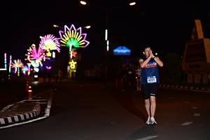 BIB: 42171
                            <button type="button" onclick="openModal(17275395)" class="btn btn-primary btn-sm float-right btn-popup" data-toggle="modal" data-target=".modal-high-quality">
                        <i class="fas fa-shopping-cart"></i> Add to Cart
                    </button>
                                            <button type="button" onclick="isThisMe(17275395, true)" class="btn btn-success btn-sm float-right btn-popup btn-isme hidden" data-toggle="tooltip" data-placement="bottom" title="นี่คือรูปของคุณใช่ไหม คลิกที่นี่เพื่อเอาเข้าอัลบั้ม">
                        <i class="fas fa-plus"></i> Add to album
                    </button>
                    <button type="button" onclick="isThisMe(17275395, false)" class="btn btn-warning btn-sm float-right btn-popup btn-isnotme hidden">
                        <i class="fas fa-ban"></i> Remove from album
                    </button>