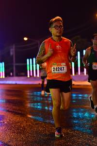 BIB: 202, 24247
                            <button type="button" onclick="openModal(16499290)" class="btn btn-primary btn-sm float-right btn-popup" data-toggle="modal" data-target=".modal-high-quality">
                        <i class="fas fa-shopping-cart"></i> Add to Cart
                    </button>
                                            <button type="button" onclick="isThisMe(16499290, true)" class="btn btn-success btn-sm float-right btn-popup btn-isme hidden" data-toggle="tooltip" data-placement="bottom" title="นี่คือรูปของคุณใช่ไหม คลิกที่นี่เพื่อเอาเข้าอัลบั้ม">
                        <i class="fas fa-plus"></i> Add to album
                    </button>
                    <button type="button" onclick="isThisMe(16499290, false)" class="btn btn-warning btn-sm float-right btn-popup btn-isnotme hidden">
                        <i class="fas fa-ban"></i> Remove from album
                    </button>