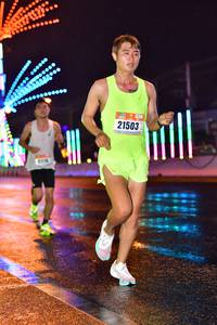 BIB: 21503, 2116
                            <button type="button" onclick="openModal(16462541)" class="btn btn-primary btn-sm float-right btn-popup" data-toggle="modal" data-target=".modal-high-quality">
                        <i class="fas fa-shopping-cart"></i> Add to Cart
                    </button>
                                            <button type="button" onclick="isThisMe(16462541, true)" class="btn btn-success btn-sm float-right btn-popup btn-isme hidden" data-toggle="tooltip" data-placement="bottom" title="นี่คือรูปของคุณใช่ไหม คลิกที่นี่เพื่อเอาเข้าอัลบั้ม">
                        <i class="fas fa-plus"></i> Add to album
                    </button>
                    <button type="button" onclick="isThisMe(16462541, false)" class="btn btn-warning btn-sm float-right btn-popup btn-isnotme hidden">
                        <i class="fas fa-ban"></i> Remove from album
                    </button>