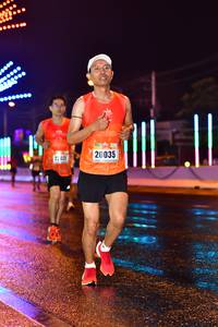 BIB: 20035, 035
                            <button type="button" onclick="openModal(16527023)" class="btn btn-primary btn-sm float-right btn-popup" data-toggle="modal" data-target=".modal-high-quality">
                        <i class="fas fa-shopping-cart"></i> Add to Cart
                    </button>
                                            <button type="button" onclick="isThisMe(16527023, true)" class="btn btn-success btn-sm float-right btn-popup btn-isme hidden" data-toggle="tooltip" data-placement="bottom" title="นี่คือรูปของคุณใช่ไหม คลิกที่นี่เพื่อเอาเข้าอัลบั้ม">
                        <i class="fas fa-plus"></i> Add to album
                    </button>
                    <button type="button" onclick="isThisMe(16527023, false)" class="btn btn-warning btn-sm float-right btn-popup btn-isnotme hidden">
                        <i class="fas fa-ban"></i> Remove from album
                    </button>