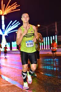 BIB: 40992
                            <button type="button" onclick="openModal(16505783)" class="btn btn-primary btn-sm float-right btn-popup" data-toggle="modal" data-target=".modal-high-quality">
                        <i class="fas fa-shopping-cart"></i> Add to Cart
                    </button>
                                            <button type="button" onclick="isThisMe(16505783, true)" class="btn btn-success btn-sm float-right btn-popup btn-isme hidden" data-toggle="tooltip" data-placement="bottom" title="นี่คือรูปของคุณใช่ไหม คลิกที่นี่เพื่อเอาเข้าอัลบั้ม">
                        <i class="fas fa-plus"></i> Add to album
                    </button>
                    <button type="button" onclick="isThisMe(16505783, false)" class="btn btn-warning btn-sm float-right btn-popup btn-isnotme hidden">
                        <i class="fas fa-ban"></i> Remove from album
                    </button>