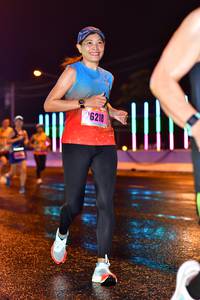 BIB: 6218
                            <button type="button" onclick="openModal(16522595)" class="btn btn-primary btn-sm float-right btn-popup" data-toggle="modal" data-target=".modal-high-quality">
                        <i class="fas fa-shopping-cart"></i> Add to Cart
                    </button>
                                            <button type="button" onclick="isThisMe(16522595, true)" class="btn btn-success btn-sm float-right btn-popup btn-isme hidden" data-toggle="tooltip" data-placement="bottom" title="นี่คือรูปของคุณใช่ไหม คลิกที่นี่เพื่อเอาเข้าอัลบั้ม">
                        <i class="fas fa-plus"></i> Add to album
                    </button>
                    <button type="button" onclick="isThisMe(16522595, false)" class="btn btn-warning btn-sm float-right btn-popup btn-isnotme hidden">
                        <i class="fas fa-ban"></i> Remove from album
                    </button>