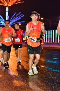 BIB: 24384, 40202, 23393
                            <button type="button" onclick="openModal(16572620)" class="btn btn-primary btn-sm float-right btn-popup" data-toggle="modal" data-target=".modal-high-quality">
                        <i class="fas fa-shopping-cart"></i> Add to Cart
                    </button>
                                            <button type="button" onclick="isThisMe(16572620, true)" class="btn btn-success btn-sm float-right btn-popup btn-isme hidden" data-toggle="tooltip" data-placement="bottom" title="นี่คือรูปของคุณใช่ไหม คลิกที่นี่เพื่อเอาเข้าอัลบั้ม">
                        <i class="fas fa-plus"></i> Add to album
                    </button>
                    <button type="button" onclick="isThisMe(16572620, false)" class="btn btn-warning btn-sm float-right btn-popup btn-isnotme hidden">
                        <i class="fas fa-ban"></i> Remove from album
                    </button>