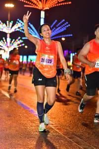 BIB: 025
                            <button type="button" onclick="openModal(16571284)" class="btn btn-primary btn-sm float-right btn-popup" data-toggle="modal" data-target=".modal-high-quality">
                        <i class="fas fa-shopping-cart"></i> Add to Cart
                    </button>
                                            <button type="button" onclick="isThisMe(16571284, true)" class="btn btn-success btn-sm float-right btn-popup btn-isme hidden" data-toggle="tooltip" data-placement="bottom" title="นี่คือรูปของคุณใช่ไหม คลิกที่นี่เพื่อเอาเข้าอัลบั้ม">
                        <i class="fas fa-plus"></i> Add to album
                    </button>
                    <button type="button" onclick="isThisMe(16571284, false)" class="btn btn-warning btn-sm float-right btn-popup btn-isnotme hidden">
                        <i class="fas fa-ban"></i> Remove from album
                    </button>