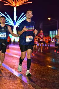 BIB: 41114, 355
                            <button type="button" onclick="openModal(16567992)" class="btn btn-primary btn-sm float-right btn-popup" data-toggle="modal" data-target=".modal-high-quality">
                        <i class="fas fa-shopping-cart"></i> Add to Cart
                    </button>
                                            <button type="button" onclick="isThisMe(16567992, true)" class="btn btn-success btn-sm float-right btn-popup btn-isme hidden" data-toggle="tooltip" data-placement="bottom" title="นี่คือรูปของคุณใช่ไหม คลิกที่นี่เพื่อเอาเข้าอัลบั้ม">
                        <i class="fas fa-plus"></i> Add to album
                    </button>
                    <button type="button" onclick="isThisMe(16567992, false)" class="btn btn-warning btn-sm float-right btn-popup btn-isnotme hidden">
                        <i class="fas fa-ban"></i> Remove from album
                    </button>