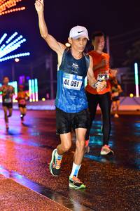 BIB: 051
                            <button type="button" onclick="openModal(16515683)" class="btn btn-primary btn-sm float-right btn-popup" data-toggle="modal" data-target=".modal-high-quality">
                        <i class="fas fa-shopping-cart"></i> Add to Cart
                    </button>
                                            <button type="button" onclick="isThisMe(16515683, true)" class="btn btn-success btn-sm float-right btn-popup btn-isme hidden" data-toggle="tooltip" data-placement="bottom" title="นี่คือรูปของคุณใช่ไหม คลิกที่นี่เพื่อเอาเข้าอัลบั้ม">
                        <i class="fas fa-plus"></i> Add to album
                    </button>
                    <button type="button" onclick="isThisMe(16515683, false)" class="btn btn-warning btn-sm float-right btn-popup btn-isnotme hidden">
                        <i class="fas fa-ban"></i> Remove from album
                    </button>