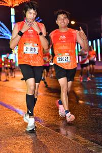 BIB: 21815, 22023
                            <button type="button" onclick="openModal(16531564)" class="btn btn-primary btn-sm float-right btn-popup" data-toggle="modal" data-target=".modal-high-quality">
                        <i class="fas fa-shopping-cart"></i> Add to Cart
                    </button>
                                            <button type="button" onclick="isThisMe(16531564, true)" class="btn btn-success btn-sm float-right btn-popup btn-isme hidden" data-toggle="tooltip" data-placement="bottom" title="นี่คือรูปของคุณใช่ไหม คลิกที่นี่เพื่อเอาเข้าอัลบั้ม">
                        <i class="fas fa-plus"></i> Add to album
                    </button>
                    <button type="button" onclick="isThisMe(16531564, false)" class="btn btn-warning btn-sm float-right btn-popup btn-isnotme hidden">
                        <i class="fas fa-ban"></i> Remove from album
                    </button>