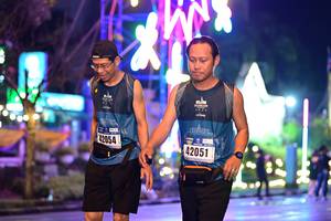 BIB: 42054, 42051
                            <button type="button" onclick="openModal(16731755)" class="btn btn-primary btn-sm float-right btn-popup" data-toggle="modal" data-target=".modal-high-quality">
                        <i class="fas fa-shopping-cart"></i> Add to Cart
                    </button>
                                            <button type="button" onclick="isThisMe(16731755, true)" class="btn btn-success btn-sm float-right btn-popup btn-isme hidden" data-toggle="tooltip" data-placement="bottom" title="นี่คือรูปของคุณใช่ไหม คลิกที่นี่เพื่อเอาเข้าอัลบั้ม">
                        <i class="fas fa-plus"></i> Add to album
                    </button>
                    <button type="button" onclick="isThisMe(16731755, false)" class="btn btn-warning btn-sm float-right btn-popup btn-isnotme hidden">
                        <i class="fas fa-ban"></i> Remove from album
                    </button>