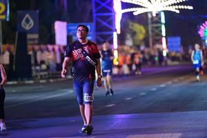 BIB: 4310
                            <button type="button" onclick="openModal(16735729)" class="btn btn-primary btn-sm float-right btn-popup" data-toggle="modal" data-target=".modal-high-quality">
                        <i class="fas fa-shopping-cart"></i> Add to Cart
                    </button>
                                            <button type="button" onclick="isThisMe(16735729, true)" class="btn btn-success btn-sm float-right btn-popup btn-isme hidden" data-toggle="tooltip" data-placement="bottom" title="นี่คือรูปของคุณใช่ไหม คลิกที่นี่เพื่อเอาเข้าอัลบั้ม">
                        <i class="fas fa-plus"></i> Add to album
                    </button>
                    <button type="button" onclick="isThisMe(16735729, false)" class="btn btn-warning btn-sm float-right btn-popup btn-isnotme hidden">
                        <i class="fas fa-ban"></i> Remove from album
                    </button>