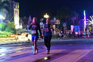 BIB: 440, 40647
                            <button type="button" onclick="openModal(16738669)" class="btn btn-primary btn-sm float-right btn-popup" data-toggle="modal" data-target=".modal-high-quality">
                        <i class="fas fa-shopping-cart"></i> Add to Cart
                    </button>
                                            <button type="button" onclick="isThisMe(16738669, true)" class="btn btn-success btn-sm float-right btn-popup btn-isme hidden" data-toggle="tooltip" data-placement="bottom" title="นี่คือรูปของคุณใช่ไหม คลิกที่นี่เพื่อเอาเข้าอัลบั้ม">
                        <i class="fas fa-plus"></i> Add to album
                    </button>
                    <button type="button" onclick="isThisMe(16738669, false)" class="btn btn-warning btn-sm float-right btn-popup btn-isnotme hidden">
                        <i class="fas fa-ban"></i> Remove from album
                    </button>