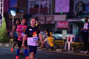 BIB: 42505
                            <button type="button" onclick="openModal(16734609)" class="btn btn-primary btn-sm float-right btn-popup" data-toggle="modal" data-target=".modal-high-quality">
                        <i class="fas fa-shopping-cart"></i> Add to Cart
                    </button>
                                            <button type="button" onclick="isThisMe(16734609, true)" class="btn btn-success btn-sm float-right btn-popup btn-isme hidden" data-toggle="tooltip" data-placement="bottom" title="นี่คือรูปของคุณใช่ไหม คลิกที่นี่เพื่อเอาเข้าอัลบั้ม">
                        <i class="fas fa-plus"></i> Add to album
                    </button>
                    <button type="button" onclick="isThisMe(16734609, false)" class="btn btn-warning btn-sm float-right btn-popup btn-isnotme hidden">
                        <i class="fas fa-ban"></i> Remove from album
                    </button>