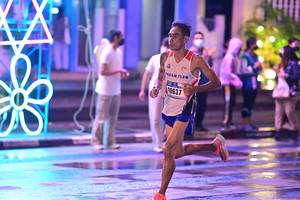 BIB: 10637
                            <button type="button" onclick="openModal(16576144)" class="btn btn-primary btn-sm float-right btn-popup" data-toggle="modal" data-target=".modal-high-quality">
                        <i class="fas fa-shopping-cart"></i> Add to Cart
                    </button>
                                            <button type="button" onclick="isThisMe(16576144, true)" class="btn btn-success btn-sm float-right btn-popup btn-isme hidden" data-toggle="tooltip" data-placement="bottom" title="นี่คือรูปของคุณใช่ไหม คลิกที่นี่เพื่อเอาเข้าอัลบั้ม">
                        <i class="fas fa-plus"></i> Add to album
                    </button>
                    <button type="button" onclick="isThisMe(16576144, false)" class="btn btn-warning btn-sm float-right btn-popup btn-isnotme hidden">
                        <i class="fas fa-ban"></i> Remove from album
                    </button>