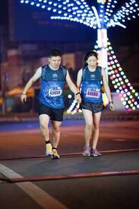 BIB: 43050, 44585
                            <button type="button" onclick="openModal(18246592)" class="btn btn-primary btn-sm float-right btn-popup" data-toggle="modal" data-target=".modal-high-quality">
                        <i class="fas fa-shopping-cart"></i> Add to Cart
                    </button>
                                            <button type="button" onclick="isThisMe(18246592, true)" class="btn btn-success btn-sm float-right btn-popup btn-isme hidden" data-toggle="tooltip" data-placement="bottom" title="นี่คือรูปของคุณใช่ไหม คลิกที่นี่เพื่อเอาเข้าอัลบั้ม">
                        <i class="fas fa-plus"></i> Add to album
                    </button>
                    <button type="button" onclick="isThisMe(18246592, false)" class="btn btn-warning btn-sm float-right btn-popup btn-isnotme hidden">
                        <i class="fas fa-ban"></i> Remove from album
                    </button>