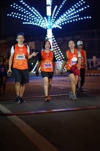 BIB: 20901, 270, 25739
                            <button type="button" onclick="openModal(16376569)" class="btn btn-primary btn-sm float-right btn-popup" data-toggle="modal" data-target=".modal-high-quality">
                        <i class="fas fa-shopping-cart"></i> Add to Cart
                    </button>
                                            <button type="button" onclick="isThisMe(16376569, true)" class="btn btn-success btn-sm float-right btn-popup btn-isme hidden" data-toggle="tooltip" data-placement="bottom" title="นี่คือรูปของคุณใช่ไหม คลิกที่นี่เพื่อเอาเข้าอัลบั้ม">
                        <i class="fas fa-plus"></i> Add to album
                    </button>
                    <button type="button" onclick="isThisMe(16376569, false)" class="btn btn-warning btn-sm float-right btn-popup btn-isnotme hidden">
                        <i class="fas fa-ban"></i> Remove from album
                    </button>