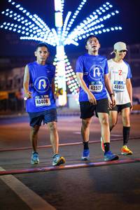 BIB: 42521, 40856, 40408
                            <button type="button" onclick="openModal(18241509)" class="btn btn-primary btn-sm float-right btn-popup" data-toggle="modal" data-target=".modal-high-quality">
                        <i class="fas fa-shopping-cart"></i> Add to Cart
                    </button>
                                            <button type="button" onclick="isThisMe(18241509, true)" class="btn btn-success btn-sm float-right btn-popup btn-isme hidden" data-toggle="tooltip" data-placement="bottom" title="นี่คือรูปของคุณใช่ไหม คลิกที่นี่เพื่อเอาเข้าอัลบั้ม">
                        <i class="fas fa-plus"></i> Add to album
                    </button>
                    <button type="button" onclick="isThisMe(18241509, false)" class="btn btn-warning btn-sm float-right btn-popup btn-isnotme hidden">
                        <i class="fas fa-ban"></i> Remove from album
                    </button>