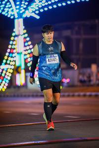 BIB: 43142
                            <button type="button" onclick="openModal(18246466)" class="btn btn-primary btn-sm float-right btn-popup" data-toggle="modal" data-target=".modal-high-quality">
                        <i class="fas fa-shopping-cart"></i> Add to Cart
                    </button>
                                            <button type="button" onclick="isThisMe(18246466, true)" class="btn btn-success btn-sm float-right btn-popup btn-isme hidden" data-toggle="tooltip" data-placement="bottom" title="นี่คือรูปของคุณใช่ไหม คลิกที่นี่เพื่อเอาเข้าอัลบั้ม">
                        <i class="fas fa-plus"></i> Add to album
                    </button>
                    <button type="button" onclick="isThisMe(18246466, false)" class="btn btn-warning btn-sm float-right btn-popup btn-isnotme hidden">
                        <i class="fas fa-ban"></i> Remove from album
                    </button>