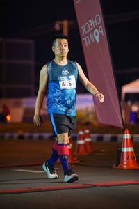 BIB: 4176
                            <button type="button" onclick="openModal(18246650)" class="btn btn-primary btn-sm float-right btn-popup" data-toggle="modal" data-target=".modal-high-quality">
                        <i class="fas fa-shopping-cart"></i> Add to Cart
                    </button>
                                            <button type="button" onclick="isThisMe(18246650, true)" class="btn btn-success btn-sm float-right btn-popup btn-isme hidden" data-toggle="tooltip" data-placement="bottom" title="นี่คือรูปของคุณใช่ไหม คลิกที่นี่เพื่อเอาเข้าอัลบั้ม">
                        <i class="fas fa-plus"></i> Add to album
                    </button>
                    <button type="button" onclick="isThisMe(18246650, false)" class="btn btn-warning btn-sm float-right btn-popup btn-isnotme hidden">
                        <i class="fas fa-ban"></i> Remove from album
                    </button>