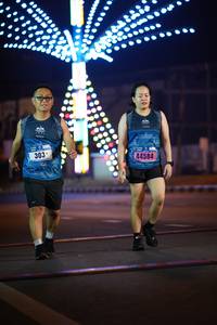 BIB: 303, 44584
                            <button type="button" onclick="openModal(16420681)" class="btn btn-primary btn-sm float-right btn-popup" data-toggle="modal" data-target=".modal-high-quality">
                        <i class="fas fa-shopping-cart"></i> Add to Cart
                    </button>
                                            <button type="button" onclick="isThisMe(16420681, true)" class="btn btn-success btn-sm float-right btn-popup btn-isme hidden" data-toggle="tooltip" data-placement="bottom" title="นี่คือรูปของคุณใช่ไหม คลิกที่นี่เพื่อเอาเข้าอัลบั้ม">
                        <i class="fas fa-plus"></i> Add to album
                    </button>
                    <button type="button" onclick="isThisMe(16420681, false)" class="btn btn-warning btn-sm float-right btn-popup btn-isnotme hidden">
                        <i class="fas fa-ban"></i> Remove from album
                    </button>