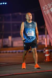 BIB: 4292
                            <button type="button" onclick="openModal(18248352)" class="btn btn-primary btn-sm float-right btn-popup" data-toggle="modal" data-target=".modal-high-quality">
                        <i class="fas fa-shopping-cart"></i> Add to Cart
                    </button>
                                            <button type="button" onclick="isThisMe(18248352, true)" class="btn btn-success btn-sm float-right btn-popup btn-isme hidden" data-toggle="tooltip" data-placement="bottom" title="นี่คือรูปของคุณใช่ไหม คลิกที่นี่เพื่อเอาเข้าอัลบั้ม">
                        <i class="fas fa-plus"></i> Add to album
                    </button>
                    <button type="button" onclick="isThisMe(18248352, false)" class="btn btn-warning btn-sm float-right btn-popup btn-isnotme hidden">
                        <i class="fas fa-ban"></i> Remove from album
                    </button>