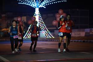 BIB: 663
                            <button type="button" onclick="openModal(16432401)" class="btn btn-primary btn-sm float-right btn-popup" data-toggle="modal" data-target=".modal-high-quality">
                        <i class="fas fa-shopping-cart"></i> Add to Cart
                    </button>
                                            <button type="button" onclick="isThisMe(16432401, true)" class="btn btn-success btn-sm float-right btn-popup btn-isme hidden" data-toggle="tooltip" data-placement="bottom" title="นี่คือรูปของคุณใช่ไหม คลิกที่นี่เพื่อเอาเข้าอัลบั้ม">
                        <i class="fas fa-plus"></i> Add to album
                    </button>
                    <button type="button" onclick="isThisMe(16432401, false)" class="btn btn-warning btn-sm float-right btn-popup btn-isnotme hidden">
                        <i class="fas fa-ban"></i> Remove from album
                    </button>