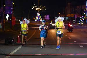 BIB: 
                            <button type="button" onclick="openModal(18249675)" class="btn btn-primary btn-sm float-right btn-popup" data-toggle="modal" data-target=".modal-high-quality">
                        <i class="fas fa-shopping-cart"></i> Add to Cart
                    </button>
                                            <button type="button" onclick="isThisMe(18249675, true)" class="btn btn-success btn-sm float-right btn-popup btn-isme hidden" data-toggle="tooltip" data-placement="bottom" title="นี่คือรูปของคุณใช่ไหม คลิกที่นี่เพื่อเอาเข้าอัลบั้ม">
                        <i class="fas fa-plus"></i> Add to album
                    </button>
                    <button type="button" onclick="isThisMe(18249675, false)" class="btn btn-warning btn-sm float-right btn-popup btn-isnotme hidden">
                        <i class="fas fa-ban"></i> Remove from album
                    </button>