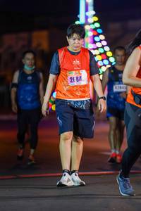 BIB: 2684
                            <button type="button" onclick="openModal(18235975)" class="btn btn-primary btn-sm float-right btn-popup" data-toggle="modal" data-target=".modal-high-quality">
                        <i class="fas fa-shopping-cart"></i> Add to Cart
                    </button>
                                            <button type="button" onclick="isThisMe(18235975, true)" class="btn btn-success btn-sm float-right btn-popup btn-isme hidden" data-toggle="tooltip" data-placement="bottom" title="นี่คือรูปของคุณใช่ไหม คลิกที่นี่เพื่อเอาเข้าอัลบั้ม">
                        <i class="fas fa-plus"></i> Add to album
                    </button>
                    <button type="button" onclick="isThisMe(18235975, false)" class="btn btn-warning btn-sm float-right btn-popup btn-isnotme hidden">
                        <i class="fas fa-ban"></i> Remove from album
                    </button>