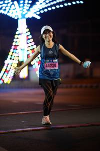 BIB: 44220
                            <button type="button" onclick="openModal(16409410)" class="btn btn-primary btn-sm float-right btn-popup" data-toggle="modal" data-target=".modal-high-quality">
                        <i class="fas fa-shopping-cart"></i> Add to Cart
                    </button>
                                            <button type="button" onclick="isThisMe(16409410, true)" class="btn btn-success btn-sm float-right btn-popup btn-isme hidden" data-toggle="tooltip" data-placement="bottom" title="นี่คือรูปของคุณใช่ไหม คลิกที่นี่เพื่อเอาเข้าอัลบั้ม">
                        <i class="fas fa-plus"></i> Add to album
                    </button>
                    <button type="button" onclick="isThisMe(16409410, false)" class="btn btn-warning btn-sm float-right btn-popup btn-isnotme hidden">
                        <i class="fas fa-ban"></i> Remove from album
                    </button>