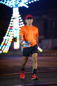 BIB: 41093
                            <button type="button" onclick="openModal(16413675)" class="btn btn-primary btn-sm float-right btn-popup" data-toggle="modal" data-target=".modal-high-quality">
                        <i class="fas fa-shopping-cart"></i> Add to Cart
                    </button>
                                            <button type="button" onclick="isThisMe(16413675, true)" class="btn btn-success btn-sm float-right btn-popup btn-isme hidden" data-toggle="tooltip" data-placement="bottom" title="นี่คือรูปของคุณใช่ไหม คลิกที่นี่เพื่อเอาเข้าอัลบั้ม">
                        <i class="fas fa-plus"></i> Add to album
                    </button>
                    <button type="button" onclick="isThisMe(16413675, false)" class="btn btn-warning btn-sm float-right btn-popup btn-isnotme hidden">
                        <i class="fas fa-ban"></i> Remove from album
                    </button>