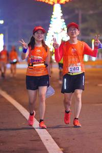 BIB: 2823, 21013
                            <button type="button" onclick="openModal(17495323)" class="btn btn-primary btn-sm float-right btn-popup" data-toggle="modal" data-target=".modal-high-quality">
                        <i class="fas fa-shopping-cart"></i> Add to Cart
                    </button>
                                            <button type="button" onclick="isThisMe(17495323, true)" class="btn btn-success btn-sm float-right btn-popup btn-isme hidden" data-toggle="tooltip" data-placement="bottom" title="นี่คือรูปของคุณใช่ไหม คลิกที่นี่เพื่อเอาเข้าอัลบั้ม">
                        <i class="fas fa-plus"></i> Add to album
                    </button>
                    <button type="button" onclick="isThisMe(17495323, false)" class="btn btn-warning btn-sm float-right btn-popup btn-isnotme hidden">
                        <i class="fas fa-ban"></i> Remove from album
                    </button>