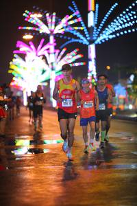 BIB: 414, 20239, 2695
                            <button type="button" onclick="openModal(16291679)" class="btn btn-primary btn-sm float-right btn-popup" data-toggle="modal" data-target=".modal-high-quality">
                        <i class="fas fa-shopping-cart"></i> Add to Cart
                    </button>
                                            <button type="button" onclick="isThisMe(16291679, true)" class="btn btn-success btn-sm float-right btn-popup btn-isme hidden" data-toggle="tooltip" data-placement="bottom" title="นี่คือรูปของคุณใช่ไหม คลิกที่นี่เพื่อเอาเข้าอัลบั้ม">
                        <i class="fas fa-plus"></i> Add to album
                    </button>
                    <button type="button" onclick="isThisMe(16291679, false)" class="btn btn-warning btn-sm float-right btn-popup btn-isnotme hidden">
                        <i class="fas fa-ban"></i> Remove from album
                    </button>
