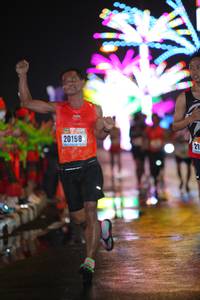 BIB: 20198
                            <button type="button" onclick="openModal(16207921)" class="btn btn-primary btn-sm float-right btn-popup" data-toggle="modal" data-target=".modal-high-quality">
                        <i class="fas fa-shopping-cart"></i> Add to Cart
                    </button>
                                            <button type="button" onclick="isThisMe(16207921, true)" class="btn btn-success btn-sm float-right btn-popup btn-isme hidden" data-toggle="tooltip" data-placement="bottom" title="นี่คือรูปของคุณใช่ไหม คลิกที่นี่เพื่อเอาเข้าอัลบั้ม">
                        <i class="fas fa-plus"></i> Add to album
                    </button>
                    <button type="button" onclick="isThisMe(16207921, false)" class="btn btn-warning btn-sm float-right btn-popup btn-isnotme hidden">
                        <i class="fas fa-ban"></i> Remove from album
                    </button>