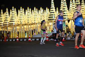 BIB: 429
                            <button type="button" onclick="openModal(17255541)" class="btn btn-primary btn-sm float-right btn-popup" data-toggle="modal" data-target=".modal-high-quality">
                        <i class="fas fa-shopping-cart"></i> Add to Cart
                    </button>
                                            <button type="button" onclick="isThisMe(17255541, true)" class="btn btn-success btn-sm float-right btn-popup btn-isme hidden" data-toggle="tooltip" data-placement="bottom" title="นี่คือรูปของคุณใช่ไหม คลิกที่นี่เพื่อเอาเข้าอัลบั้ม">
                        <i class="fas fa-plus"></i> Add to album
                    </button>
                    <button type="button" onclick="isThisMe(17255541, false)" class="btn btn-warning btn-sm float-right btn-popup btn-isnotme hidden">
                        <i class="fas fa-ban"></i> Remove from album
                    </button>