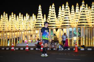 BIB: 4033
                            <button type="button" onclick="openModal(17251707)" class="btn btn-primary btn-sm float-right btn-popup" data-toggle="modal" data-target=".modal-high-quality">
                        <i class="fas fa-shopping-cart"></i> Add to Cart
                    </button>
                                            <button type="button" onclick="isThisMe(17251707, true)" class="btn btn-success btn-sm float-right btn-popup btn-isme hidden" data-toggle="tooltip" data-placement="bottom" title="นี่คือรูปของคุณใช่ไหม คลิกที่นี่เพื่อเอาเข้าอัลบั้ม">
                        <i class="fas fa-plus"></i> Add to album
                    </button>
                    <button type="button" onclick="isThisMe(17251707, false)" class="btn btn-warning btn-sm float-right btn-popup btn-isnotme hidden">
                        <i class="fas fa-ban"></i> Remove from album
                    </button>